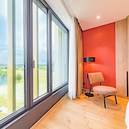 Du Bois D'arlon 4*