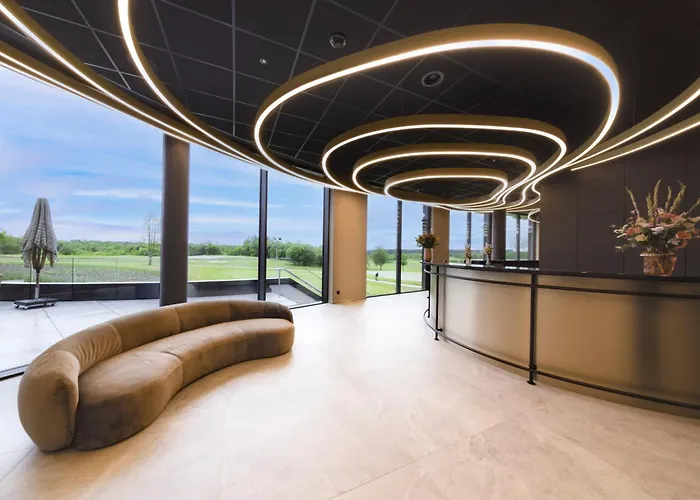 Du Bois D'arlon Hotel